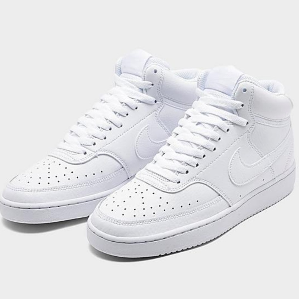 WOMEN'S NIKE COURT VISION MID CASUAL SHOES 9.5